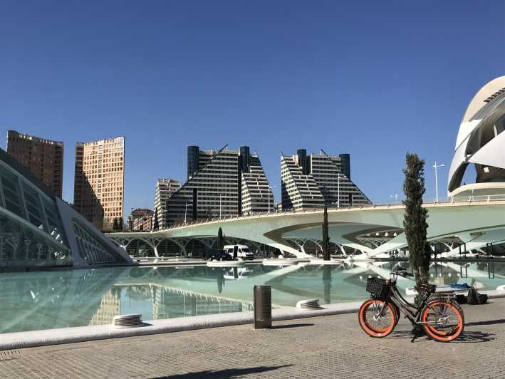 valencia-grand-city-bike-tour-on-bicycle-e-bike-or-e-step