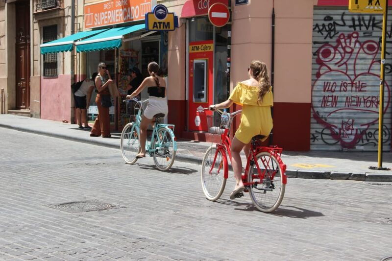 valencia-grand-city-bike-tour-on-bicycle-e-bike-or-e-step