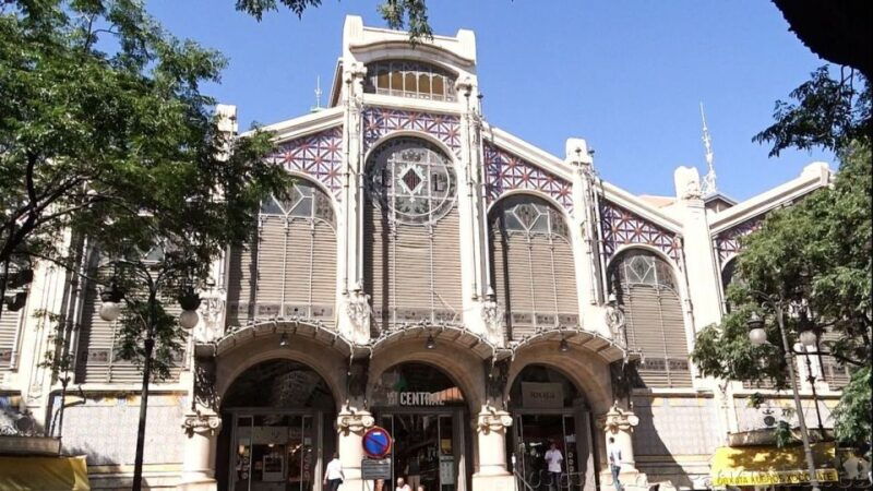 valencia-group-walking-tour