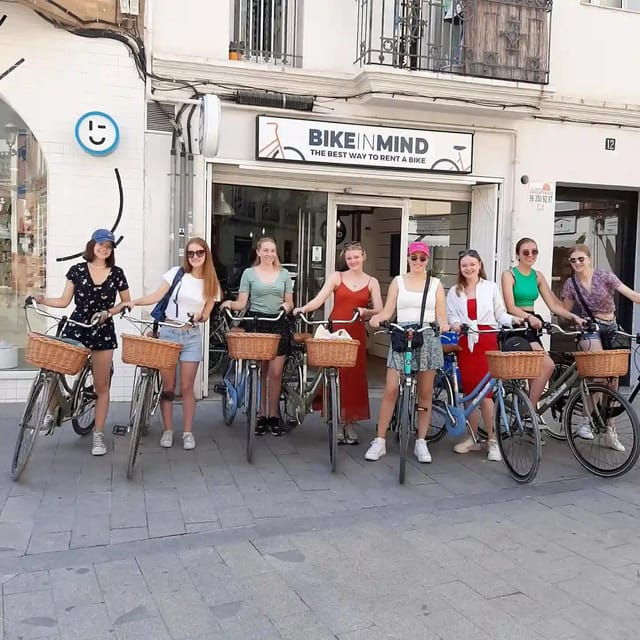 valencia-highlights-city-tour-by-bike-with-local-guide