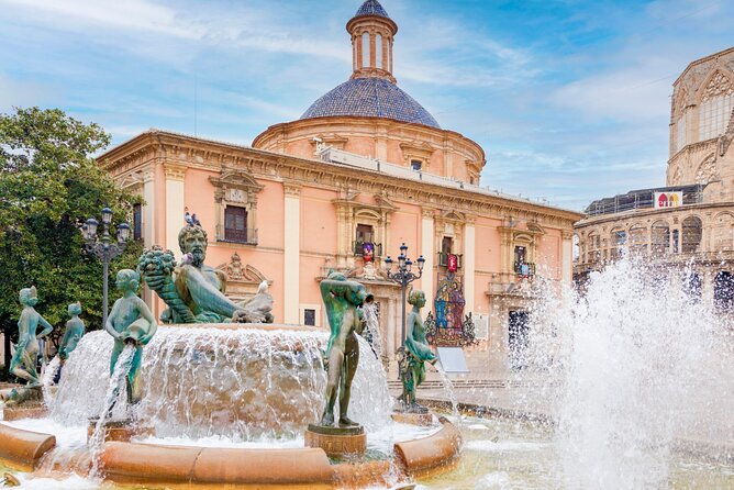 valencia-iconic-sights-scavenger-hunt