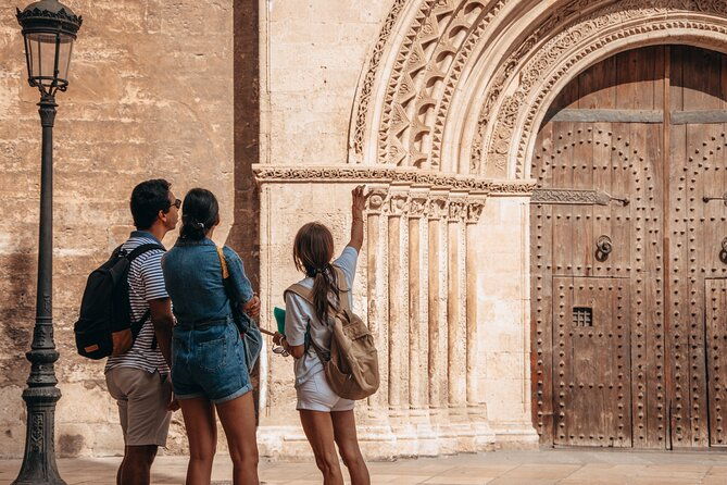 valencia-in-full-on-bicycle