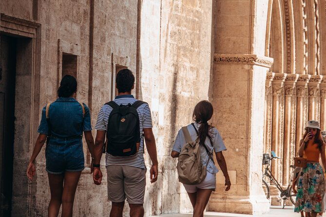 valencia-in-full-on-bicycle