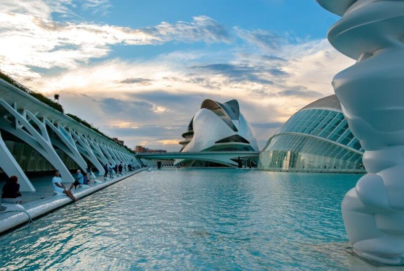 valencia-private-architecture-tour-with-a-local-expert