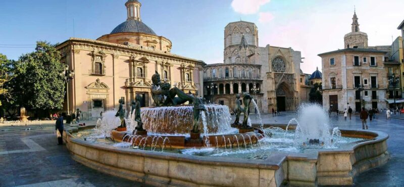 Valencia: Private Bike Tour with Local Guide (Min 4 people) - Why Choose This Tour?