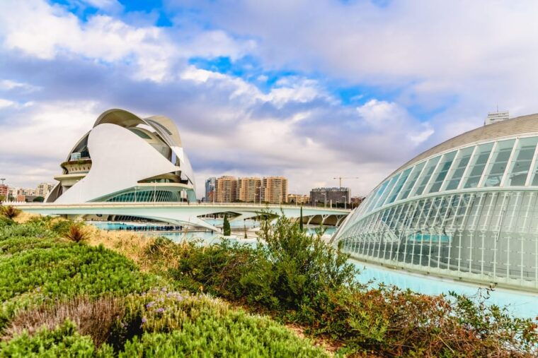 valencia-private-brunch-tour-with-basic-spanish-learning