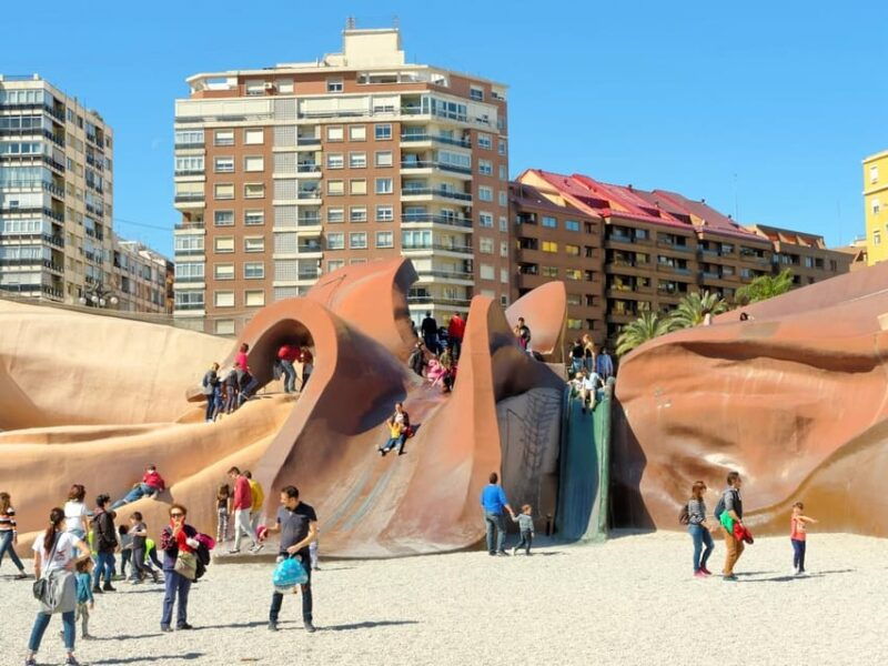 valencia-private-family-tour-with-churros-parks-museum