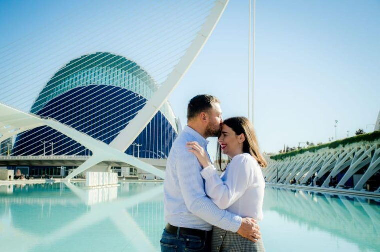 valencia-professional-photoshoot-at-city-of-arts-sciences-2