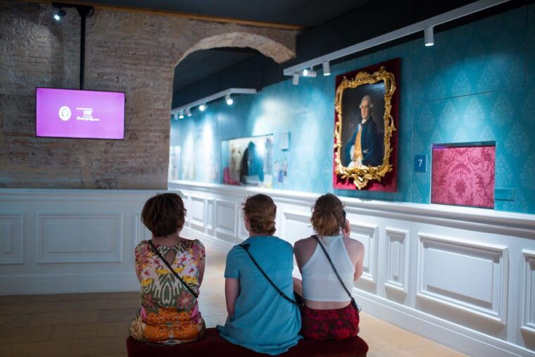 valencia-san-nicolas-silk-museum-and-santos-juanes-church-2