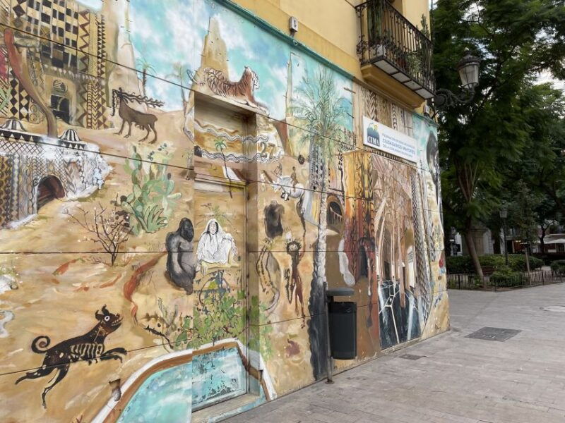 valencia-street-art-tour-on-bicycle-e-bike-or-e-step