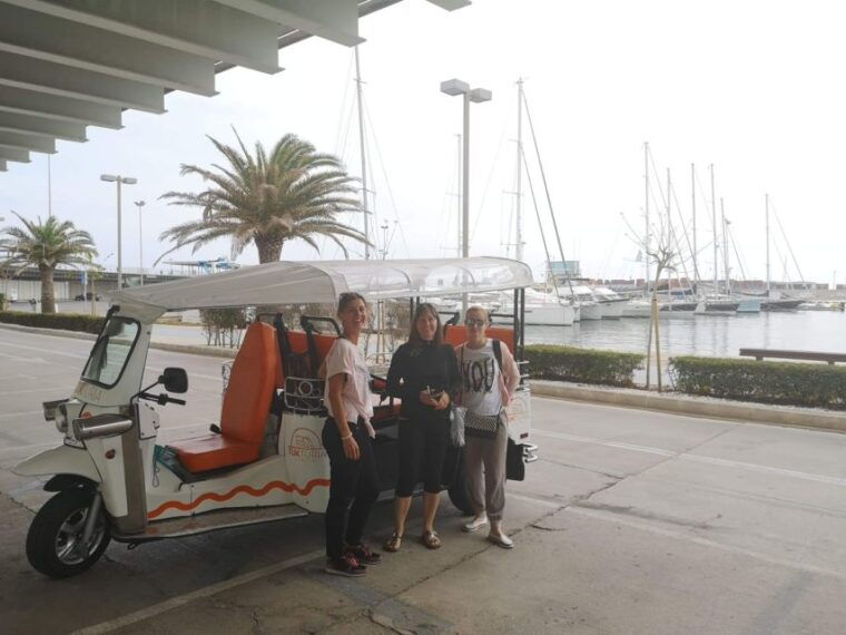 valencia-tuk-tuk-city-tour