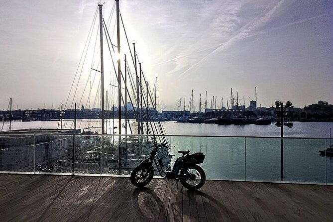 valencia-unforgettable-bike-tour-coastal-catamaran-cruise