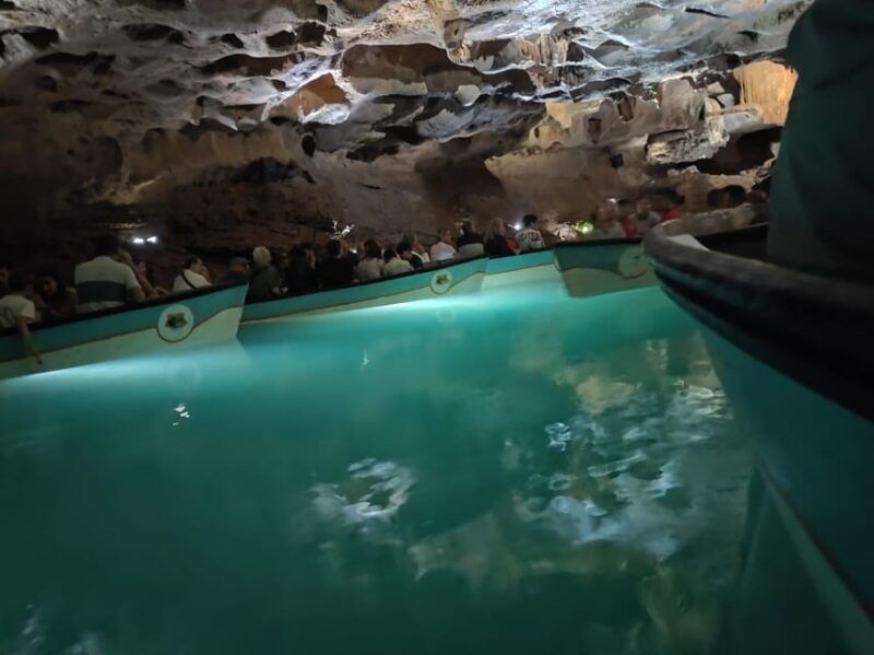 valencia-visit-by-boat-to-the-caves-of-sant-josep