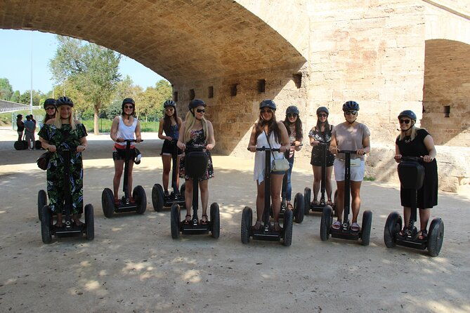 valencian-main-attractions-group-segway-tour