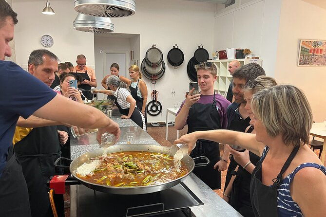 valencian-paella-cooking-class-tapas-sangria-evening