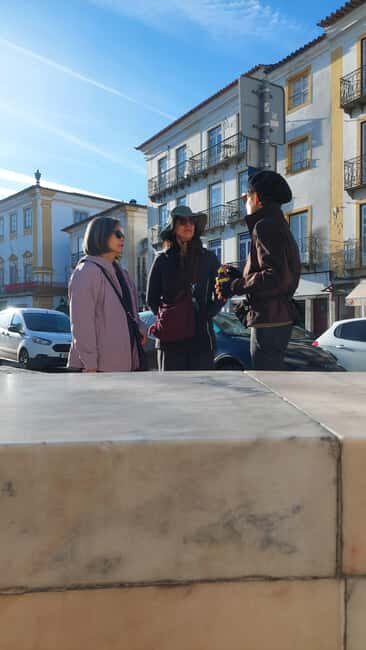 Valentines Day Evora: A Blissful Walking Tour with Passion - In-Depth Look at the Tour Experience