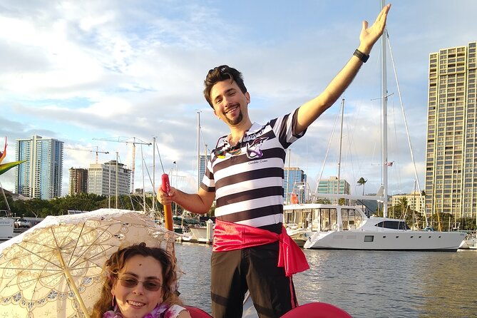 valentines-day-waikiki-gondola-cruise-with-drinks-pastries