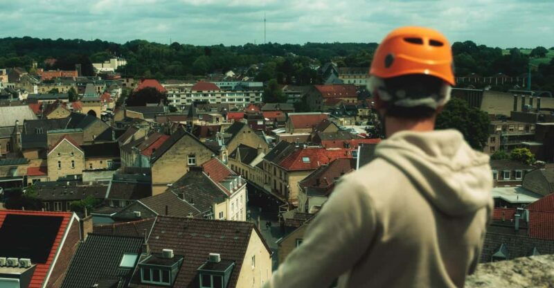 valkenburg-cave-climbing-tour