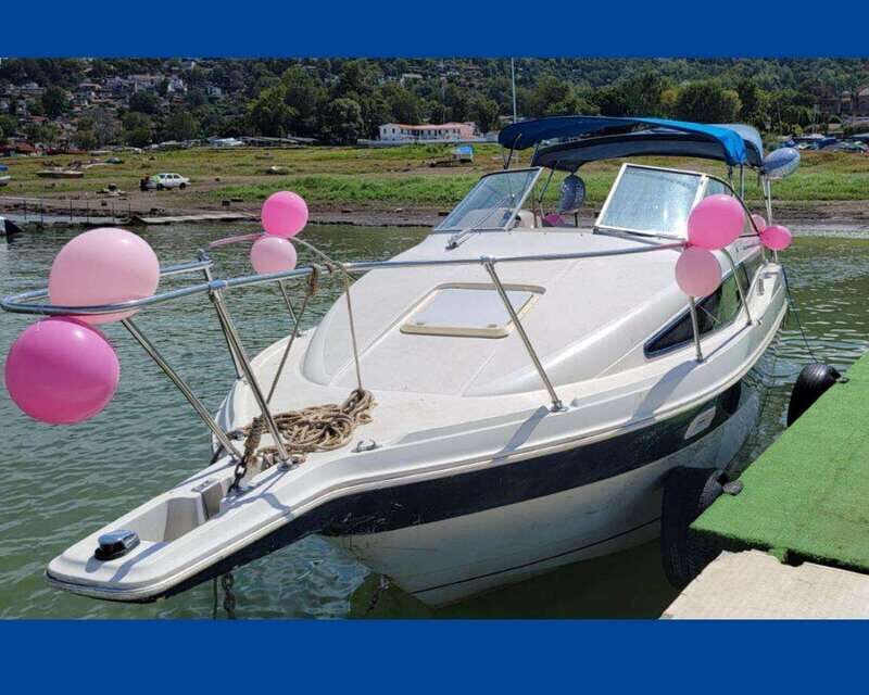 Valle de Bravo: 26 feet Yacht Rental Experience - A Closer Look at the Valle de Bravo Yacht Experience