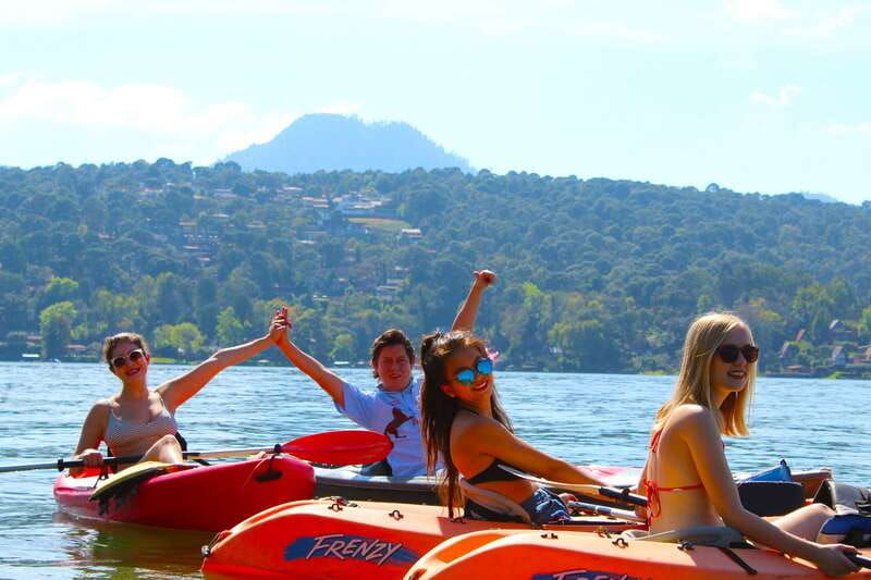 valle-de-bravo-kayaking-tour