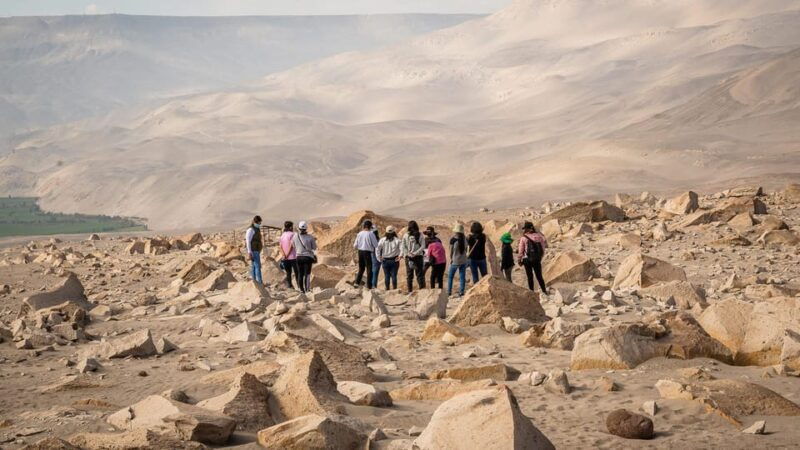 valle-de-majes-a-story-of-petroglyphs-and-dinosaur-tracks