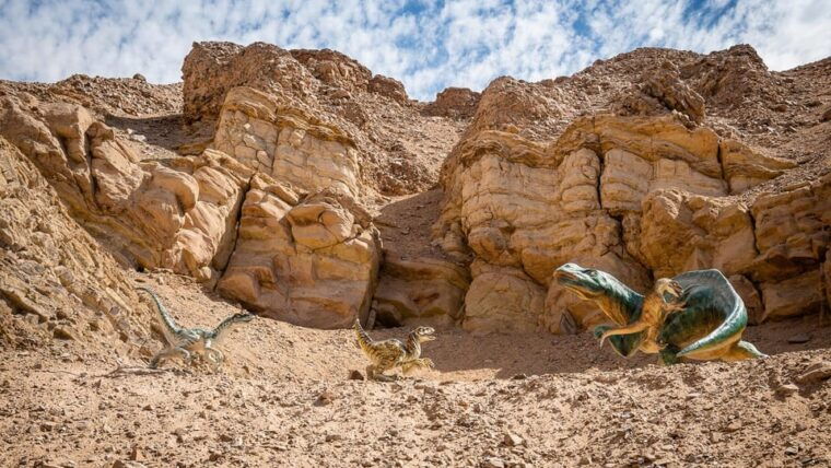 valle-de-majes-a-story-of-petroglyphs-and-dinosaur-tracks