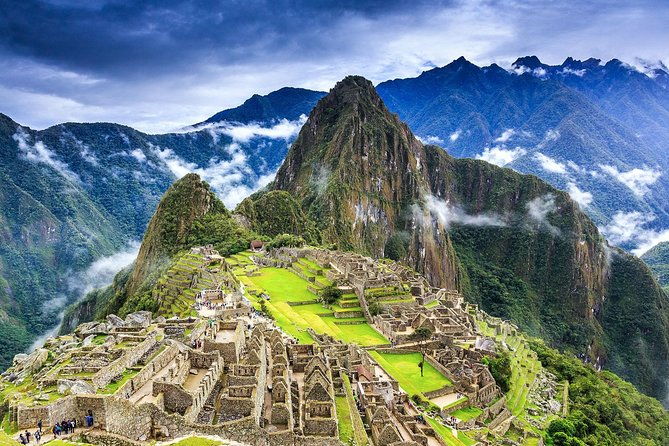 valle-sagrado-machu-picchu-by-train-2-days