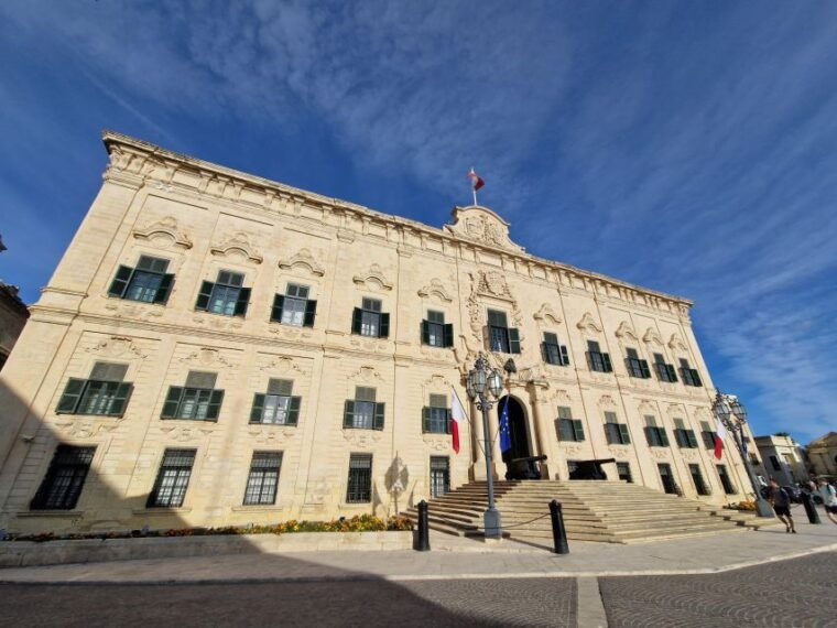 valletta-food-walking-tour-with-tastings