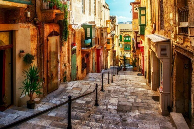 valletta-private-guided-tour-in-english-french-or-italian-2