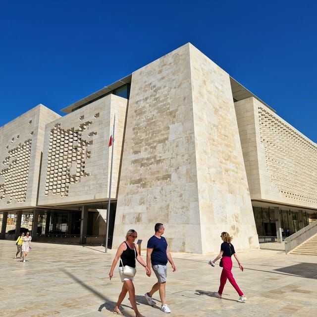 valletta-private-walking-tour-with-local-guide