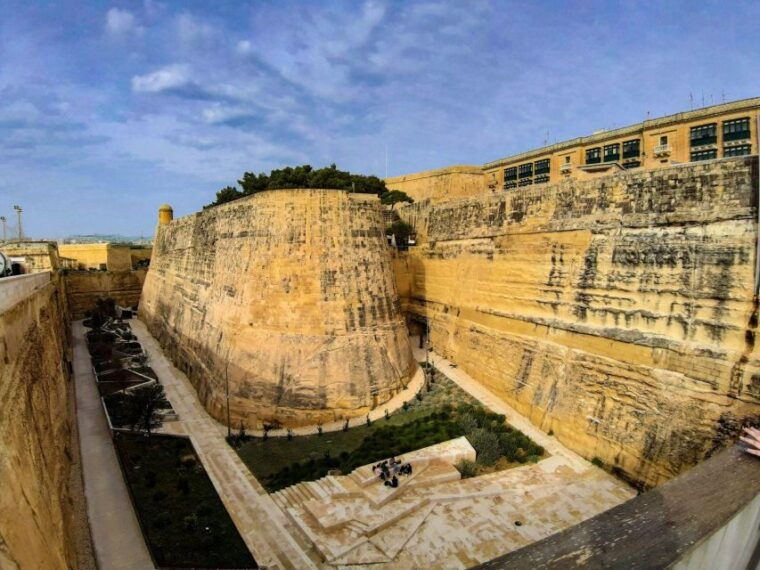 valletta-self-guided-historical-walking-tour-audio-guide