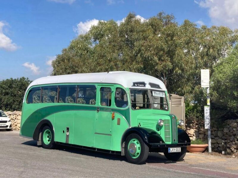 valletta-sunday-vintage-bus-to-marsaxlokk