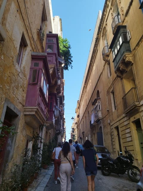valletta-walking-tour-of-the-5-senses