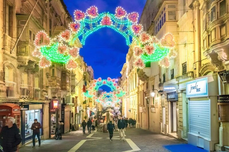 vallettas-festive-lights-tour-a-christmas-walk