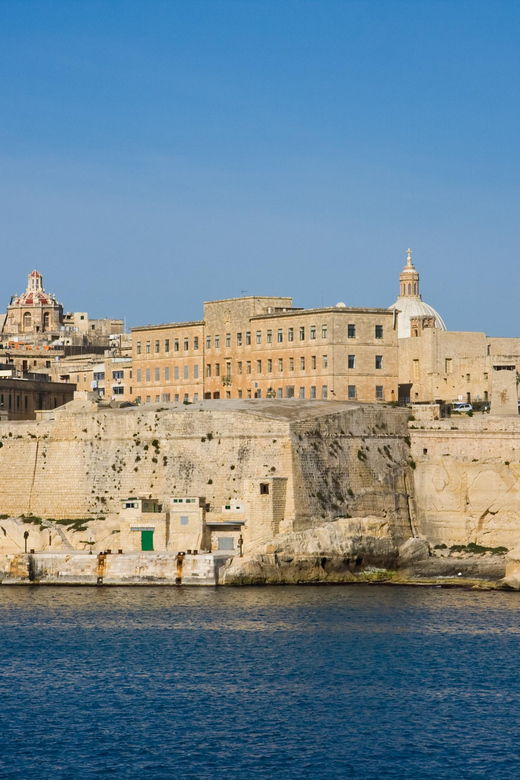 vallettas-historic-charm-a-guided-walking-tour-2