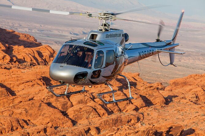 valley-of-fire-helicopter-tour-and-landing-with-champagne-toast-2