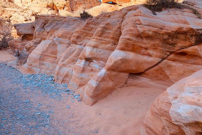 Valley of Fire/ Mojave Desert VIP Small Group Tour From Las Vegas - Transport and Group Size