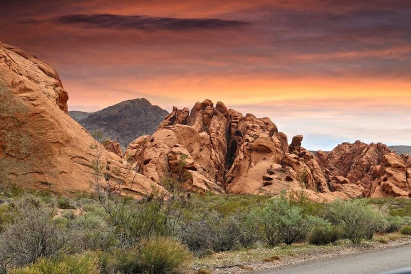 valley-of-fire-vip-small-group-tour-from-las-vegas-2