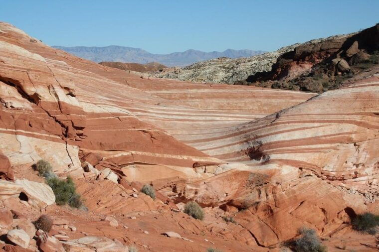 valley-of-fire-vip-small-group-tour-from-las-vegas-2