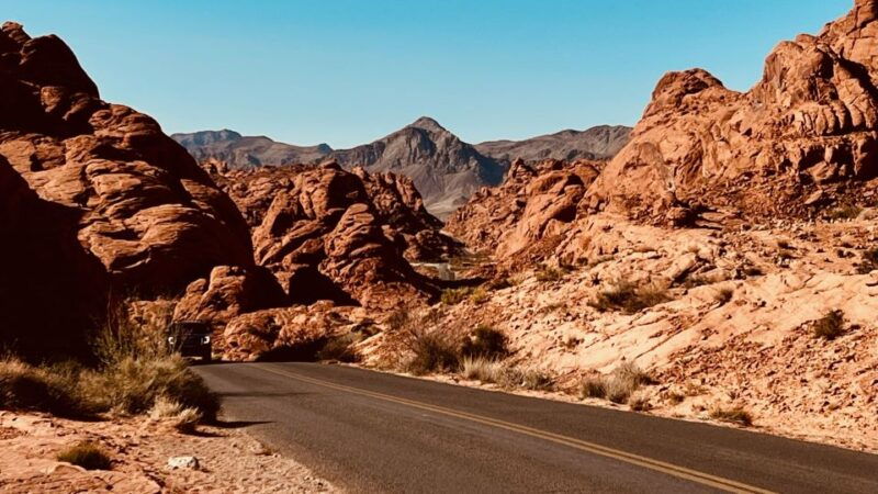 valley-of-fire-vip-small-group-tour-from-las-vegas