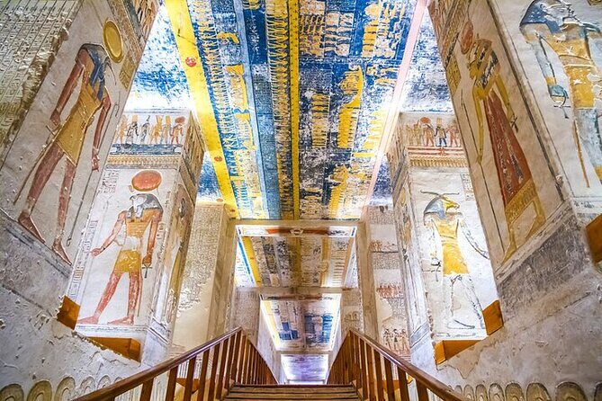 Valley of Kings, Queens, Temples of Hatchepsut, Habu, and Mooore - A Complete Breakdown of the Tour