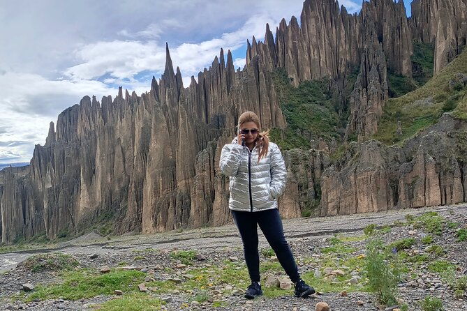 valley-of-the-souls-moon-valley-and-killi-killi-half-day-tour