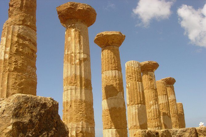 Valley of the Temples and Villa Romana del Casale Day Trip from Taormina - Who This Tour Is Perfect For