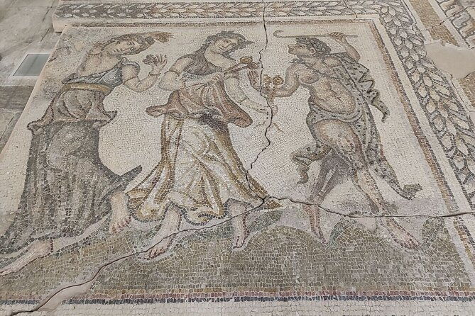 valley-of-the-thracian-kings-and-augusta-trayana-tour