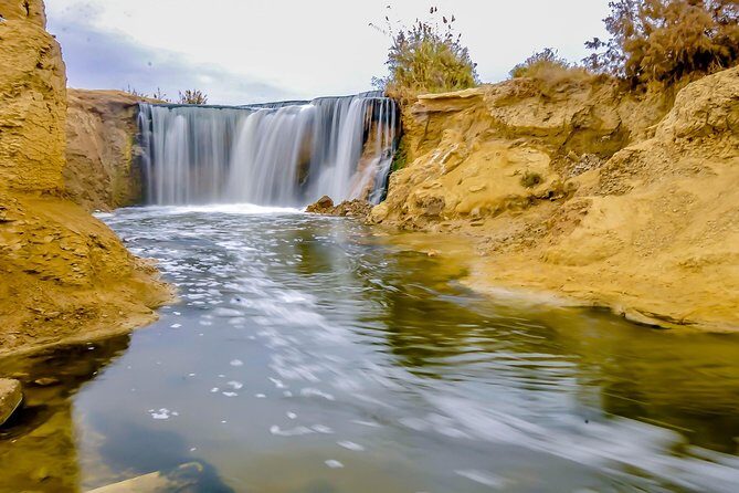 Valley of Whales and Wadi El Rayan Water Falls Day Tour from Cairo - The Natural Wonders of Fayoum: An In-Depth Look