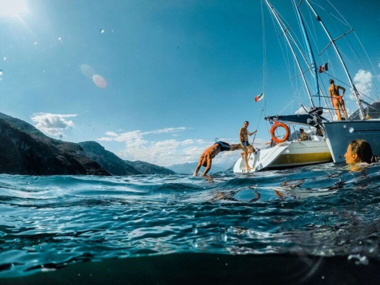 valmadrera-lake-como-sailing-trip-with-prosecco-and-snacks