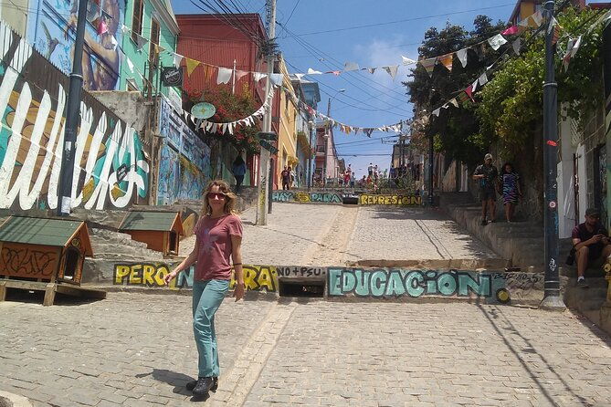 valparaiso-walking-tour-from-santiago