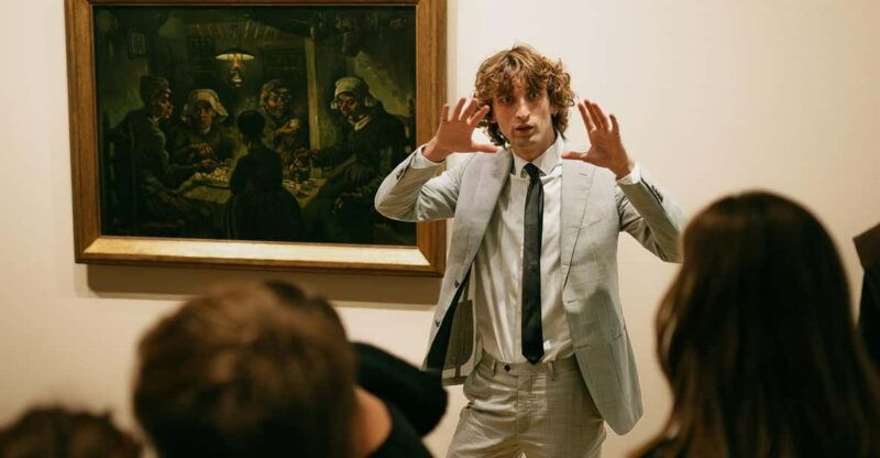 van-gogh-museum-private-tour-2