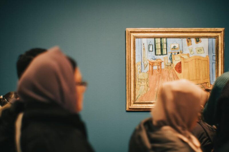 van-gogh-museum-private-tour-2