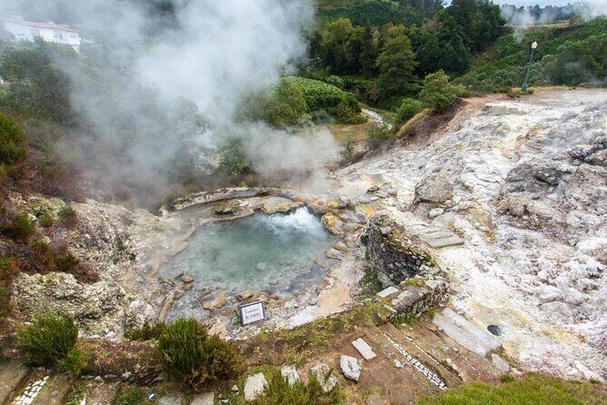 Van  Laketour  Furnas  Full Day/ with lunch (Shared) - Exploring the Furnas Full-Day Tour: A Blend of Natural Beauty and Local Flavors